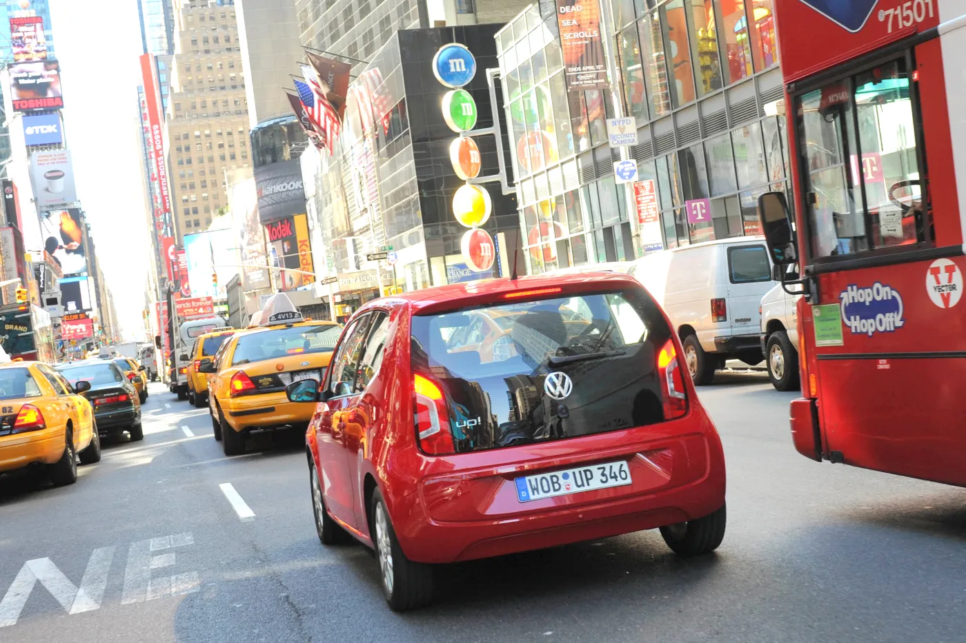 3330627-volkswagen-up.jpg