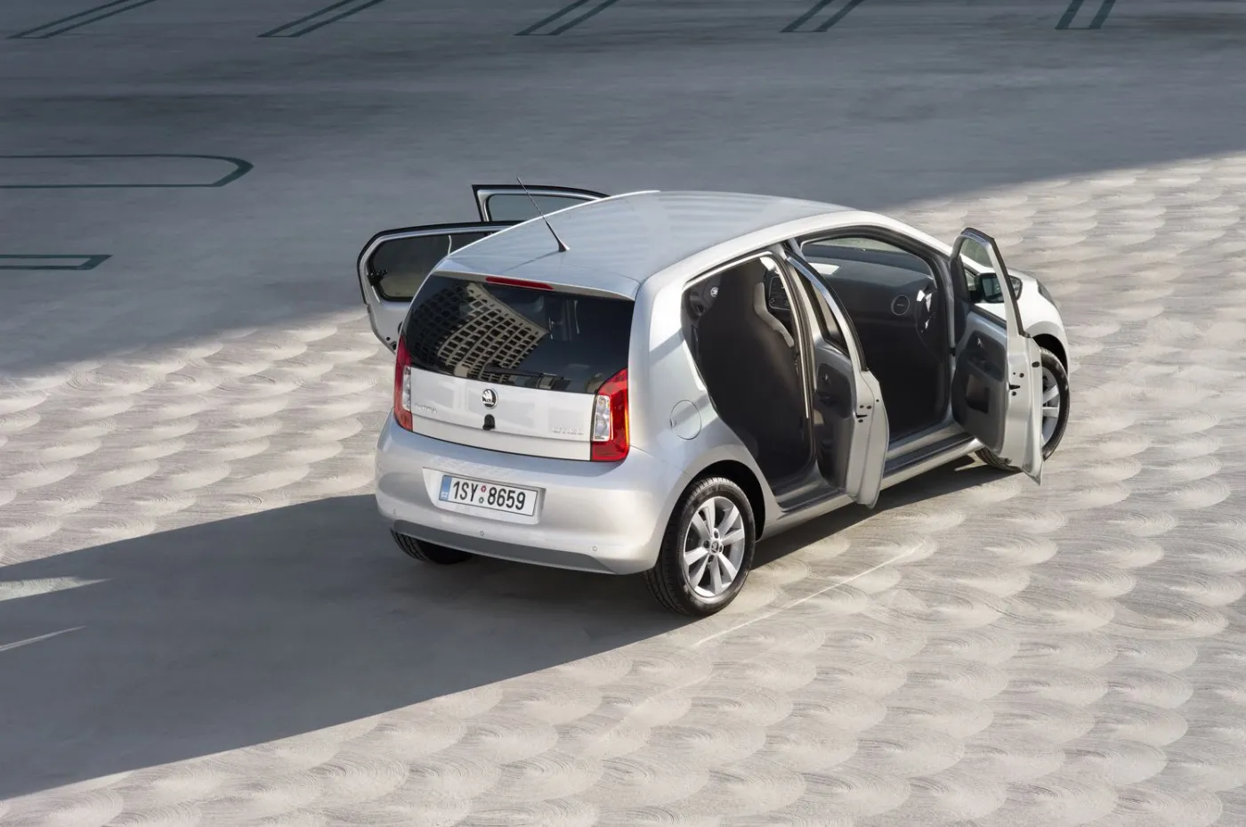 3366978-skoda-citigo.jpg