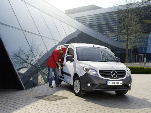  Mercedes citan