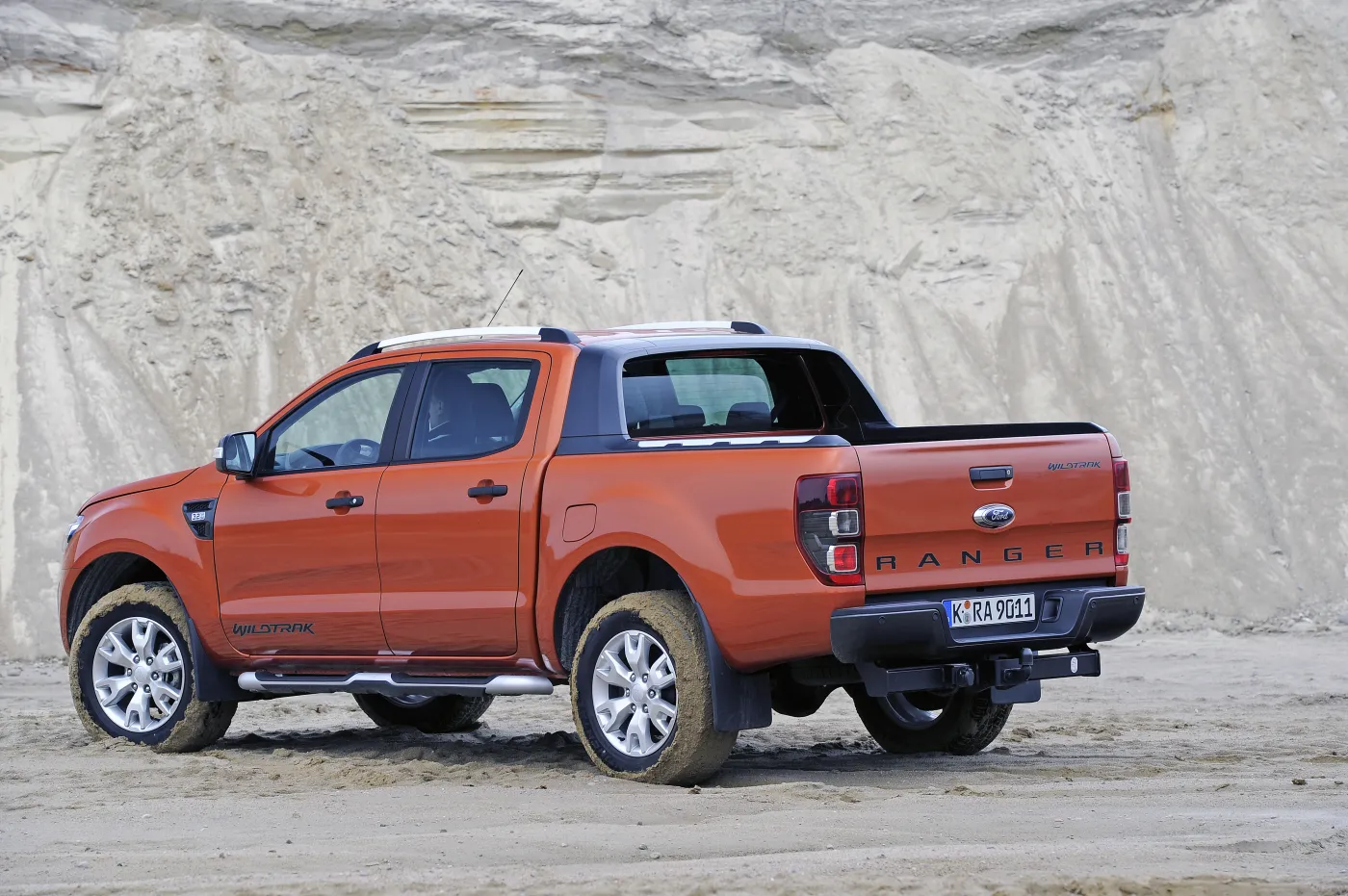 3407542-ford-ranger.jpg