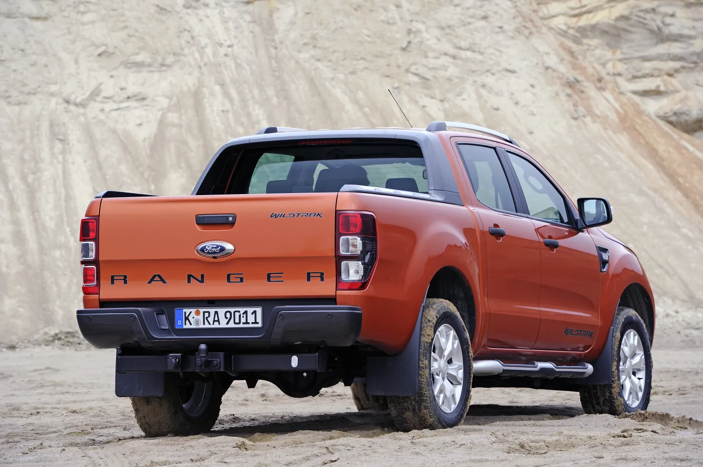 3407571-ford-ranger.jpg