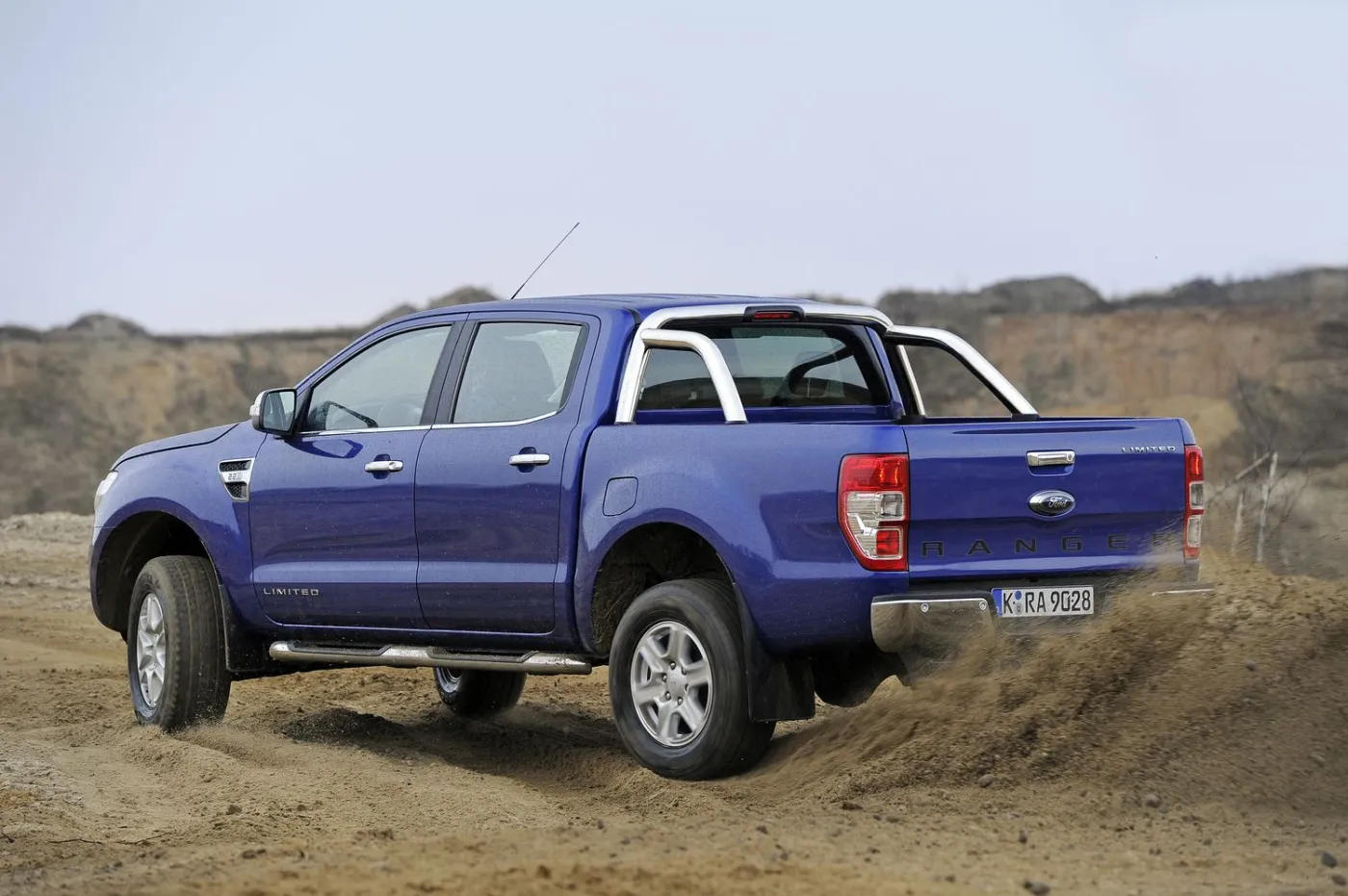 3407830-ford-ranger.jpg