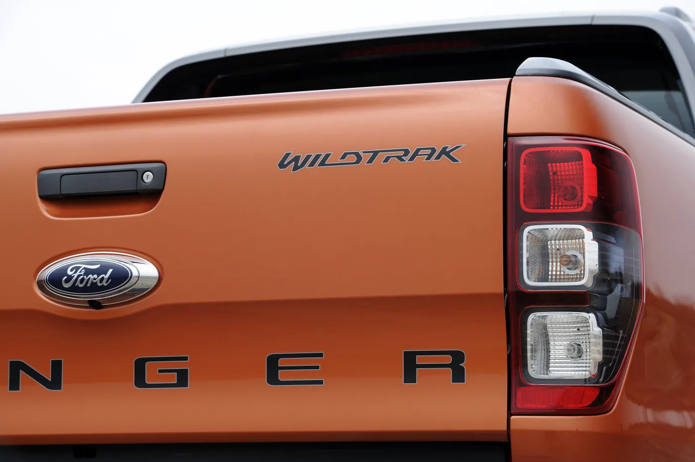 3407375-ford-ranger.jpg