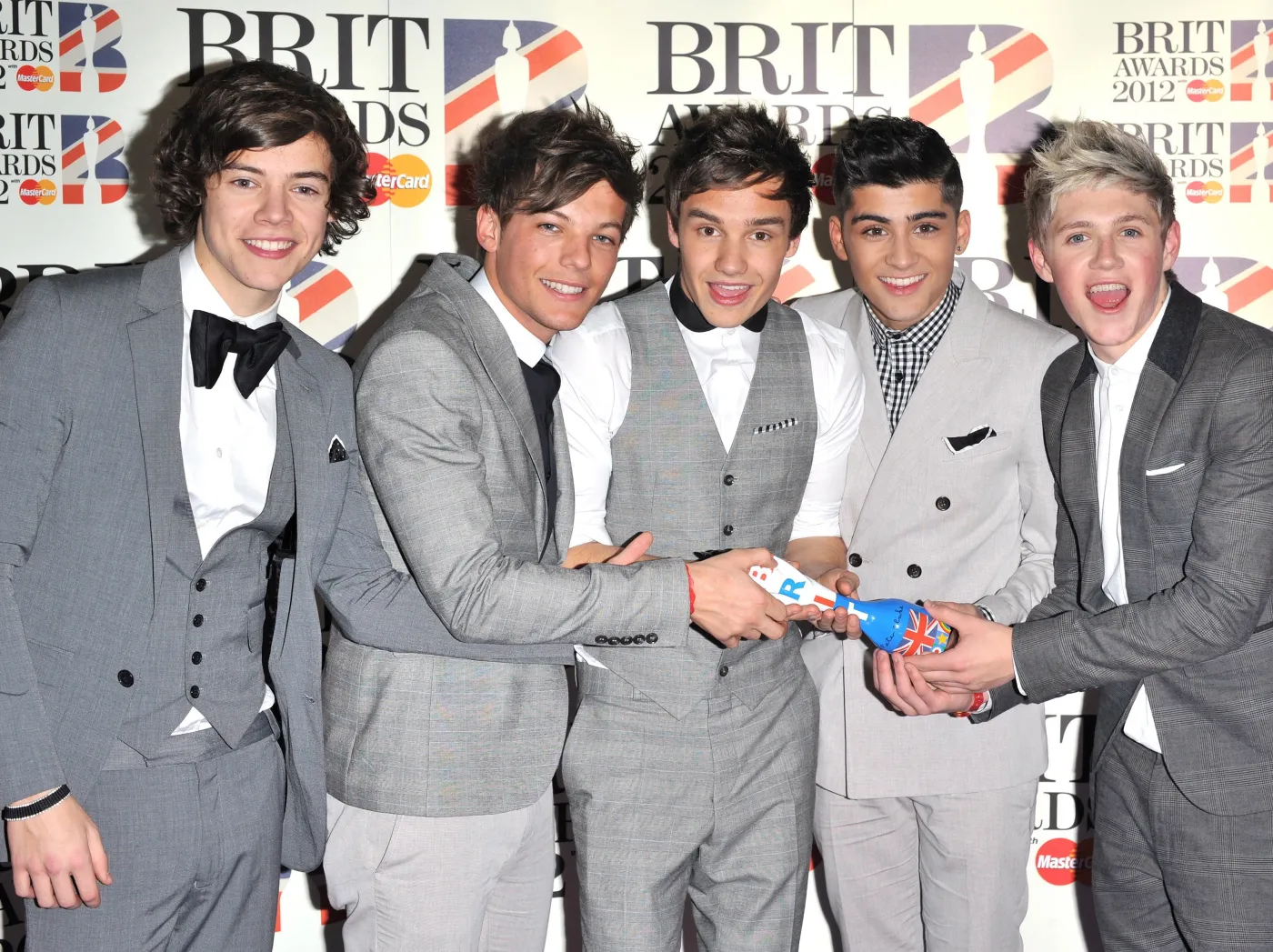 3121970-one-direction.jpg