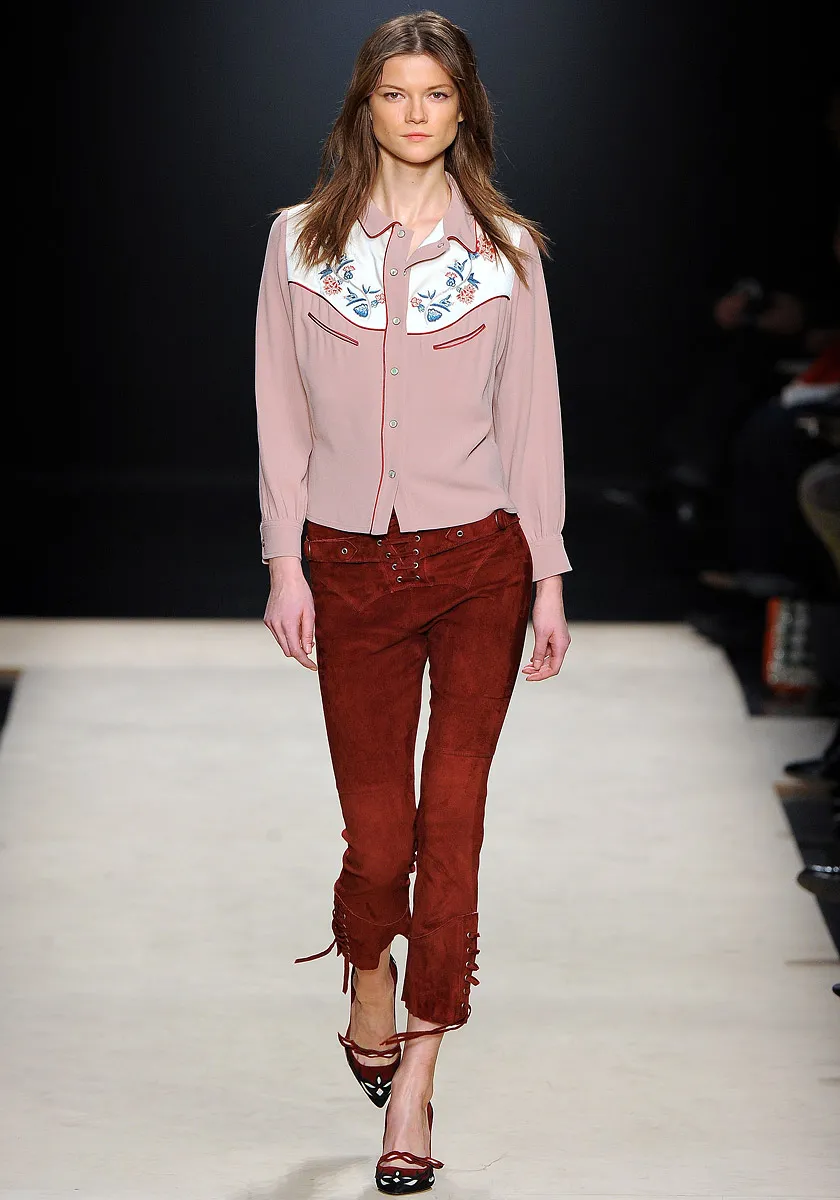 3221381-kasia-struss.jpg