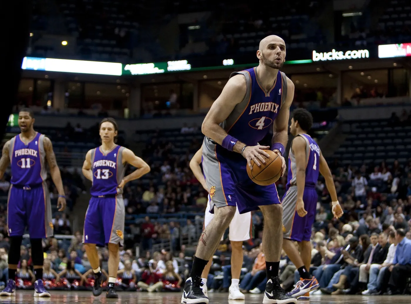 Dobry mecz Gortata. Polak zdobył 25 punktów. Suns pokonali Jazz