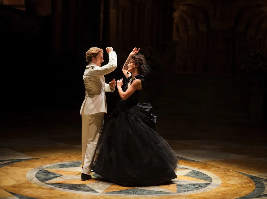 3239252-anna-karenina.jpg