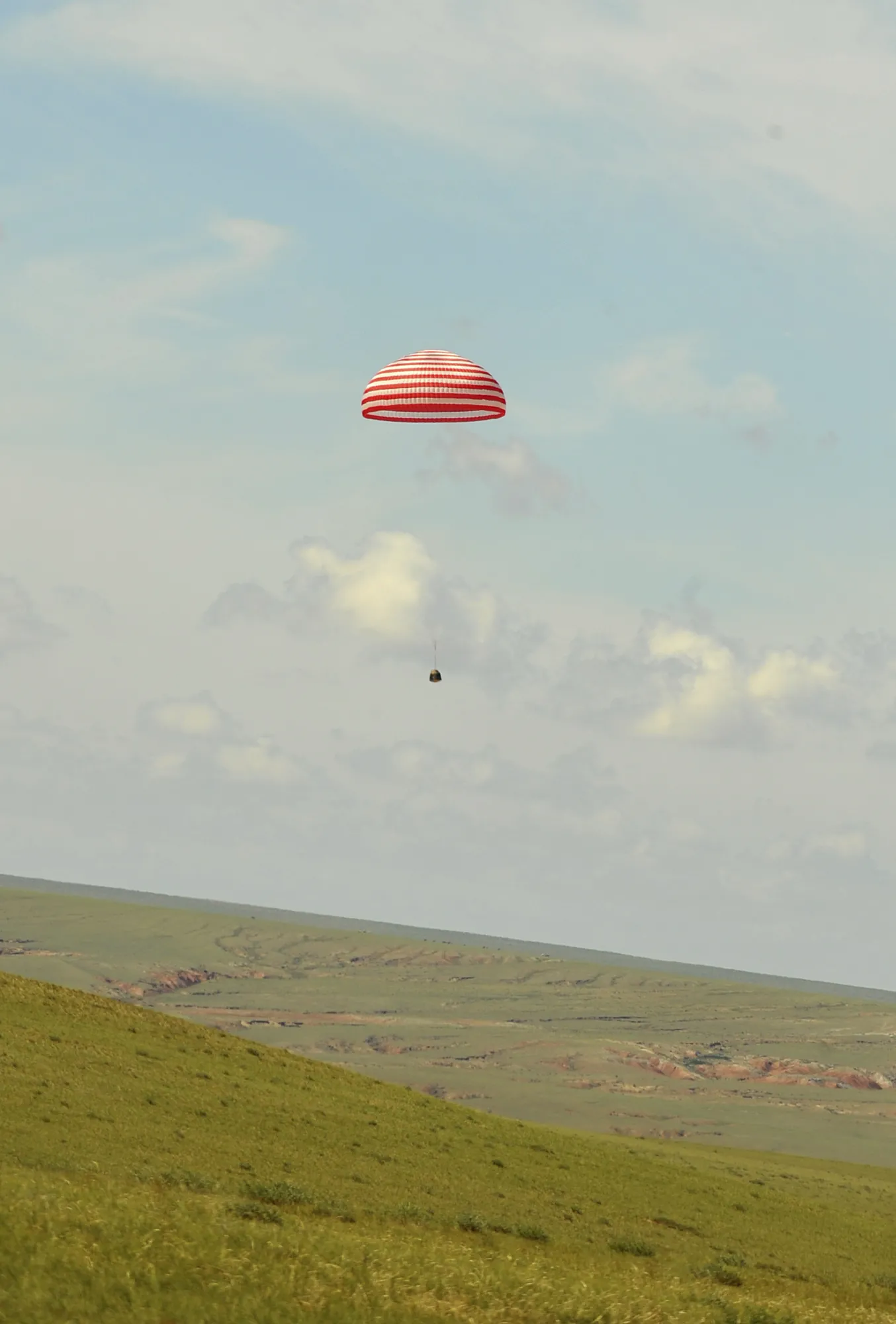 3715278-chiny-kosmos.jpg