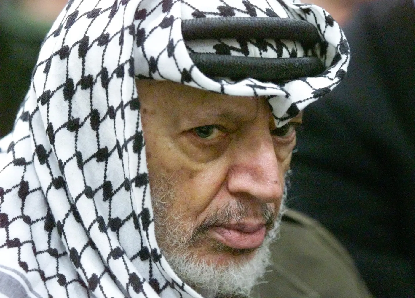 Arafat otruty? Znaleźli radioaktywny polon w ubraniach