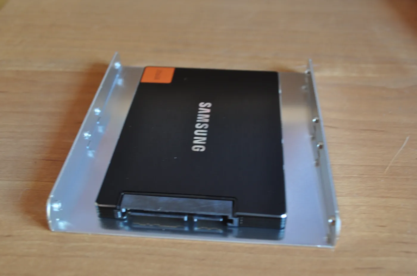 3834917-samsung-830.jpg