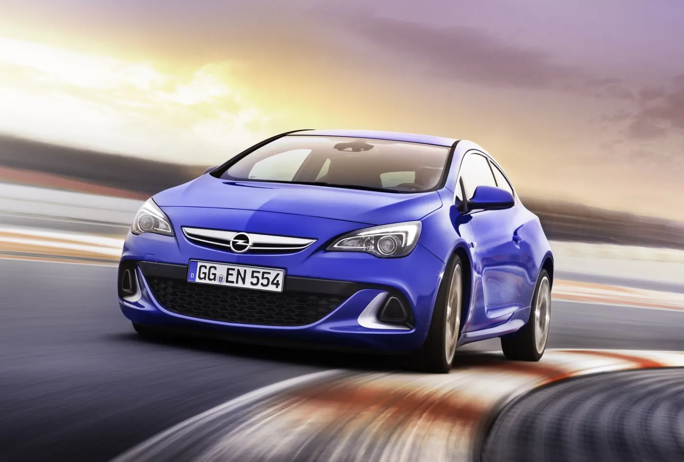 3479102-opel-astra-opc.jpg