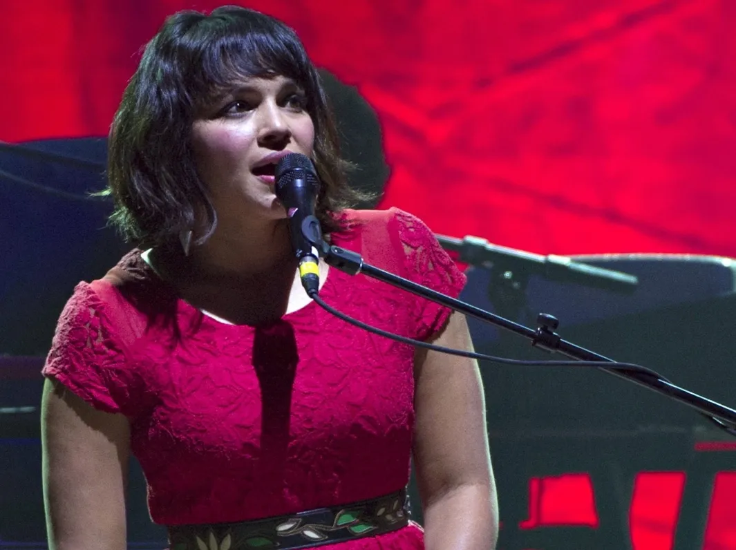 Norah Jones: Wejść do drogerii i słyszeć siebie – straszne!