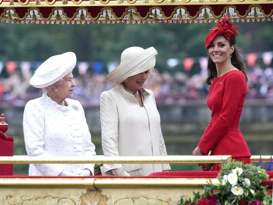 Wpadka Middleton? Księżna przyćmiła królową - podczas jej jubileuszu...