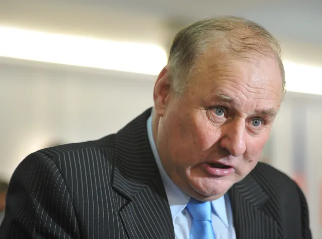Tomaszewski bije w polityków i celebrytów. "Gówno znacie się na piłce"
