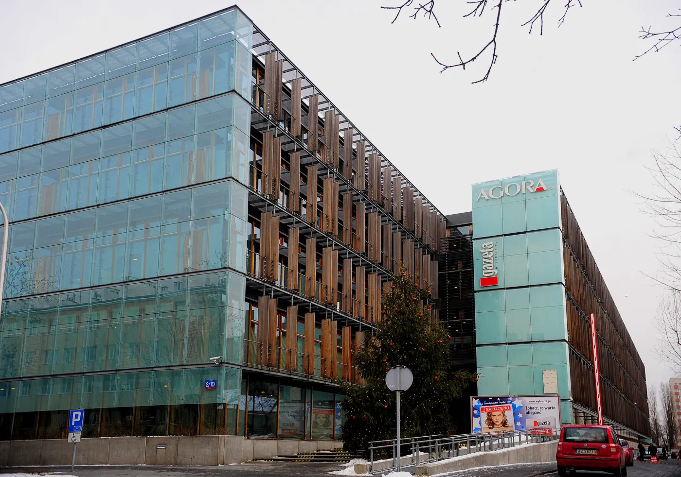 3928562-siedziba-agory.jpg