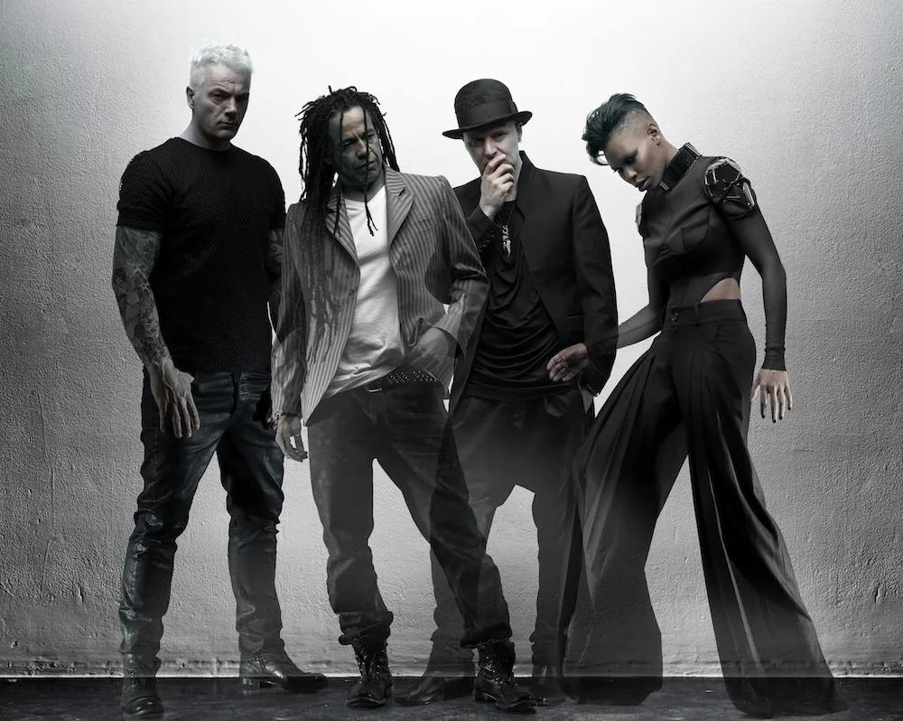 3643308-skunk-anansie.jpg