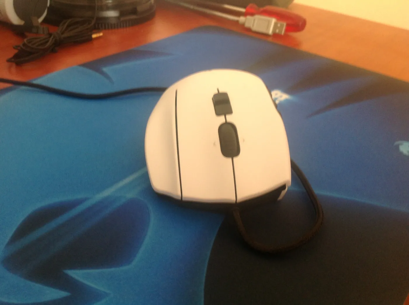 4101045-logitech-g600.jpg
