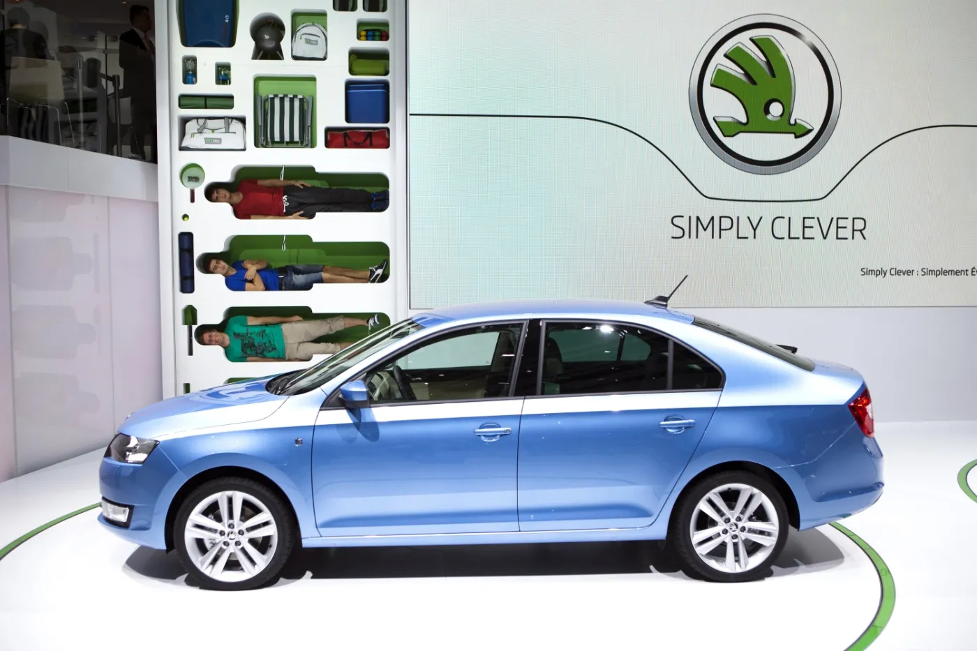 4089513-skoda-rapid-2.jpg
