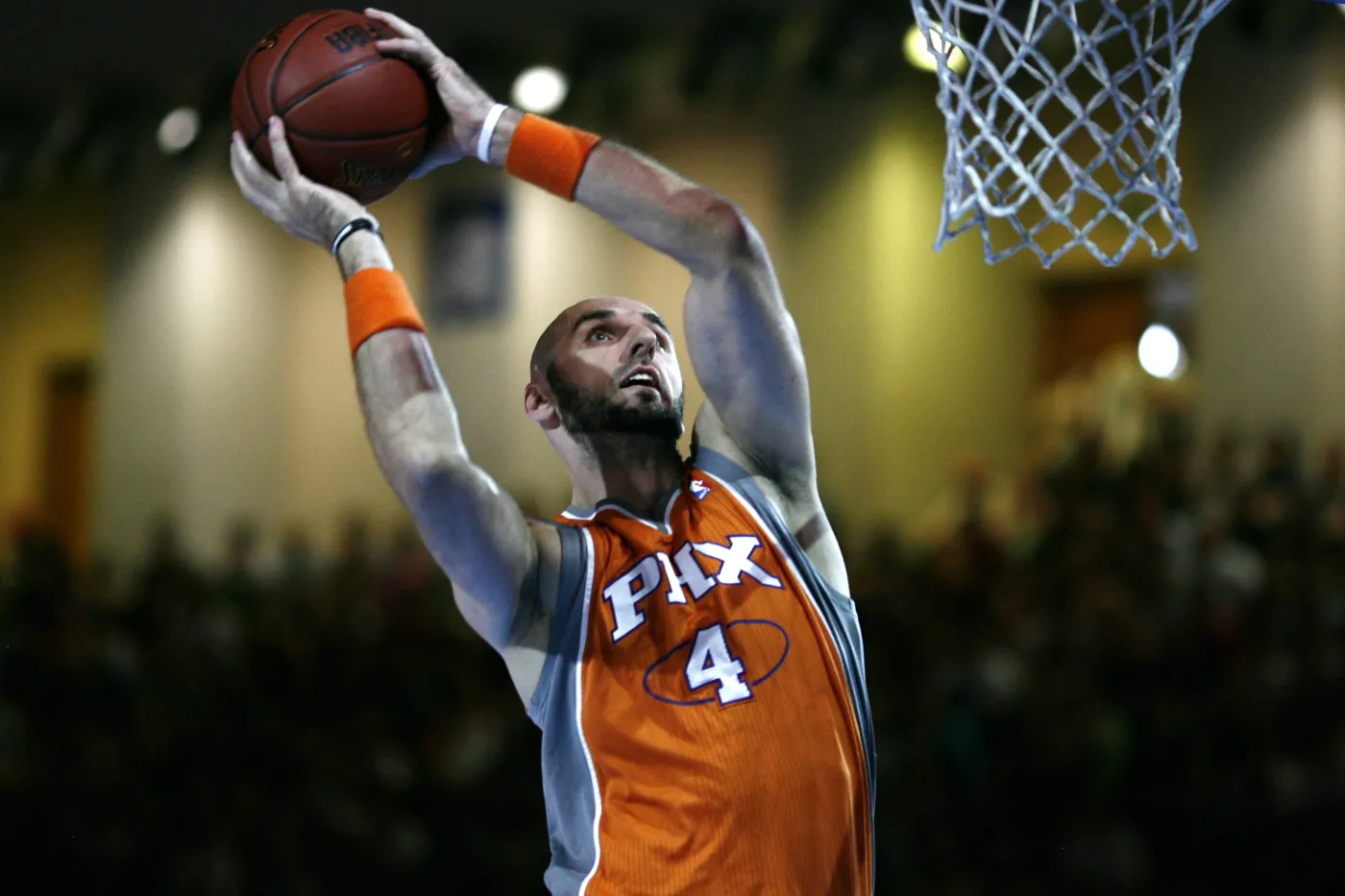 Marcin Gortat jednym z najlepiej zarabiających koszykarzy Phoenix Suns