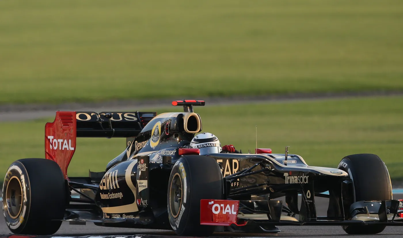Raikkonen niespodziewanie wygrał w Abu Zabi