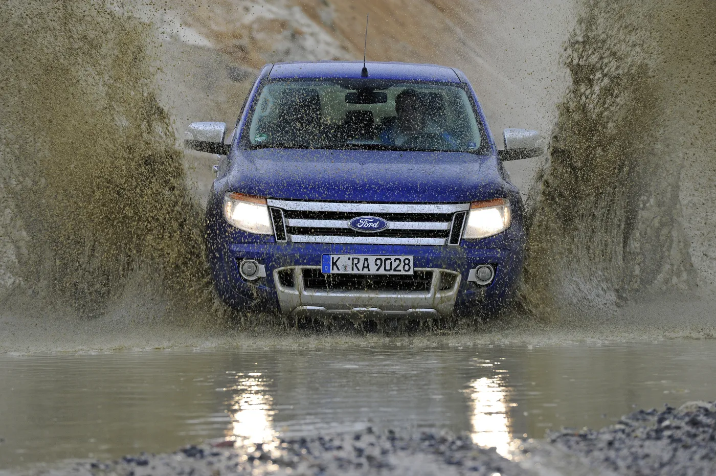 3407743-ford-ranger.jpg