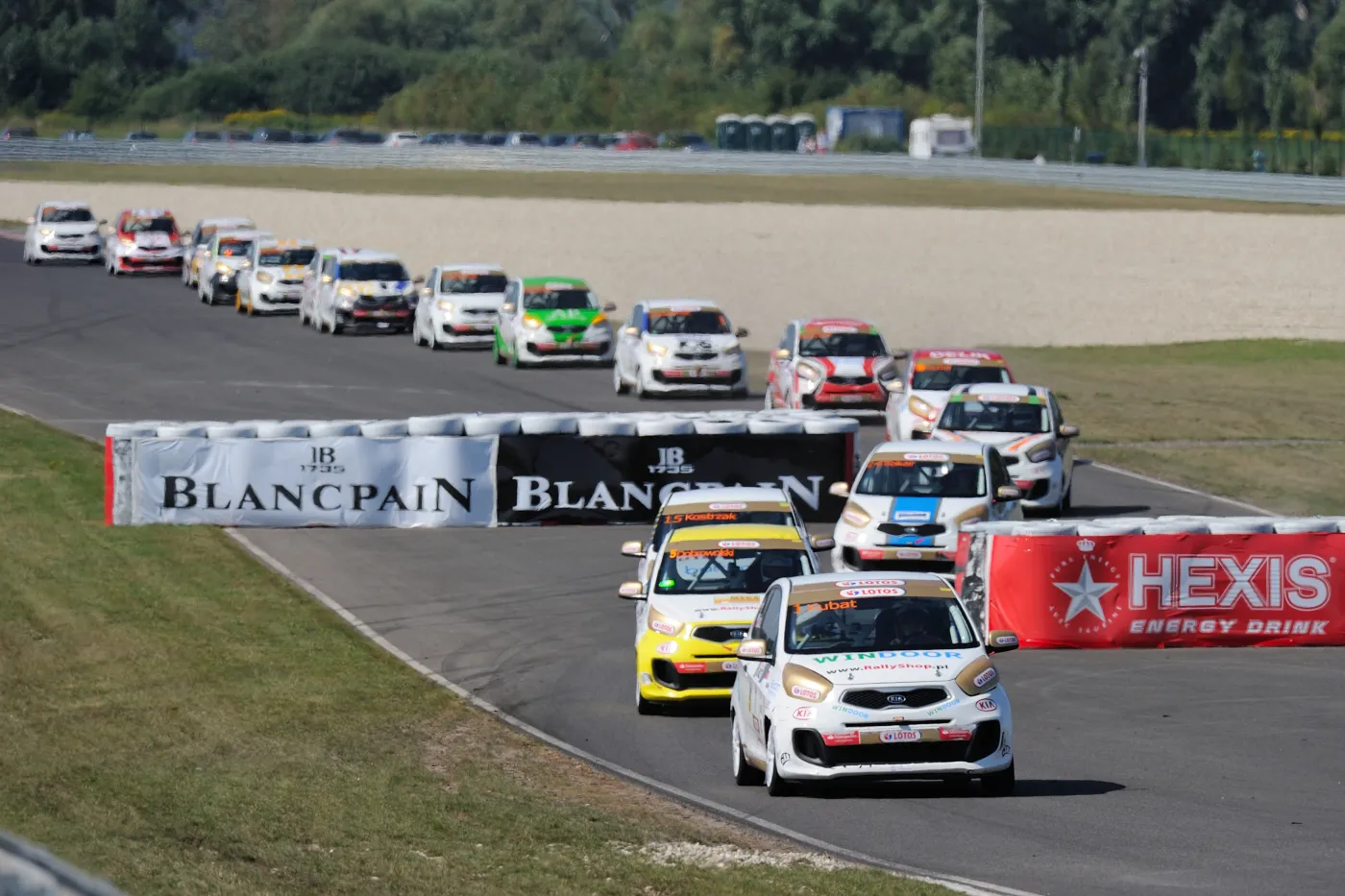 3918741-slov-race-0104.jpg