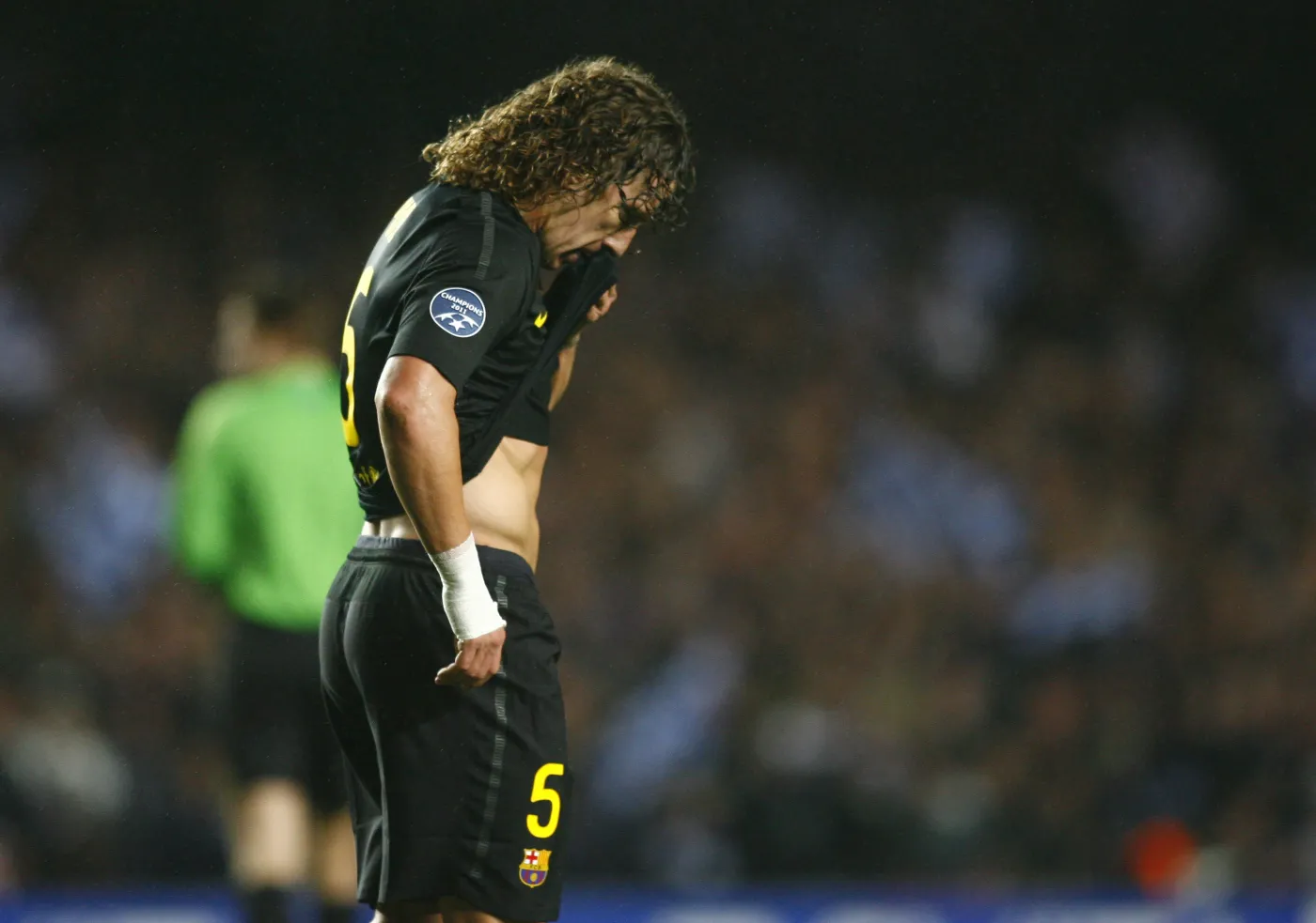Carles Puyol doznał złamania kości policzkowej