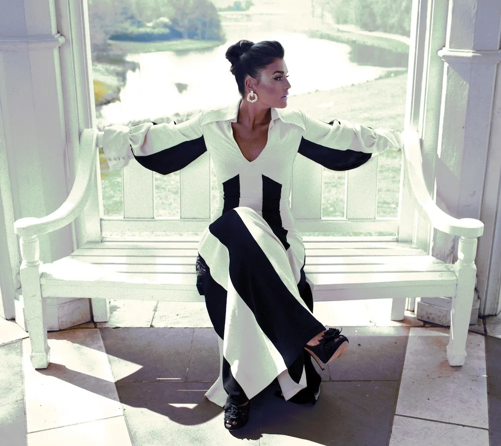 3732896-jessie-ware.jpg
