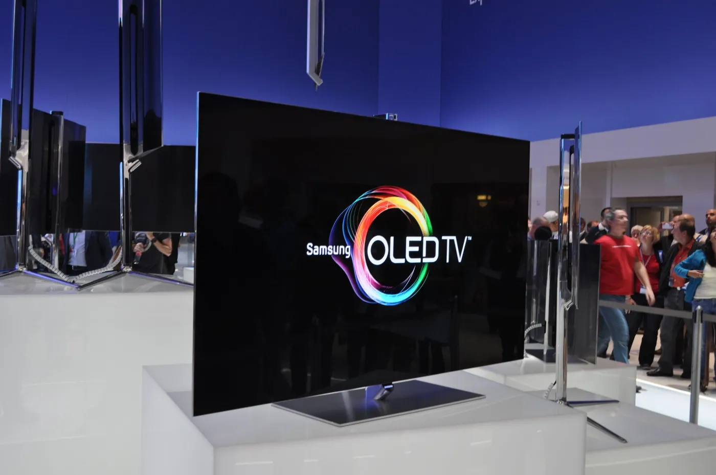 3974442-samsung-oled.jpg