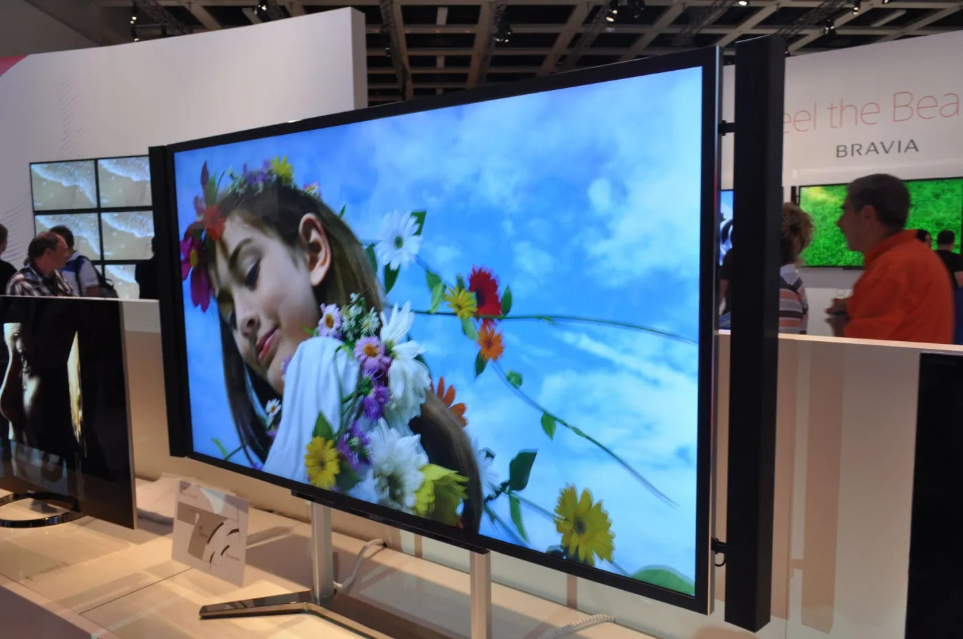 3974848-sony-4k-lcd.jpg