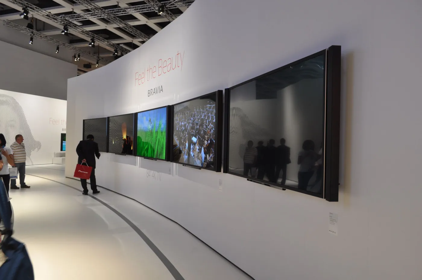 3974877-sony-4k-lcd.jpg