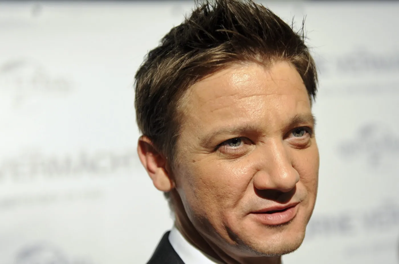 Jeremy Renner