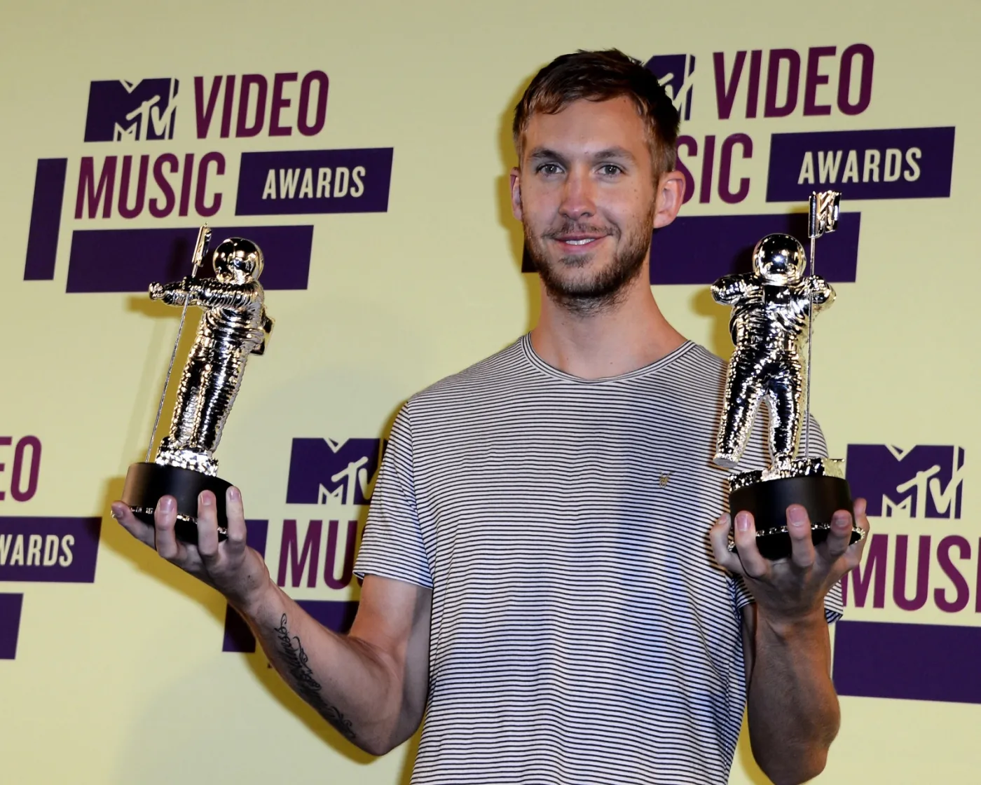 4001902-calvin-harris.jpg