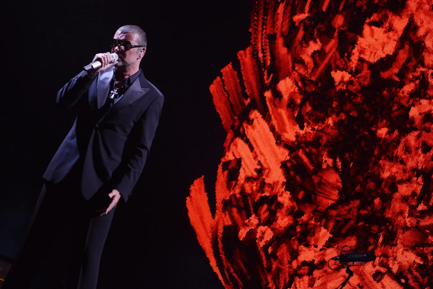 4014285-george-michael.jpg