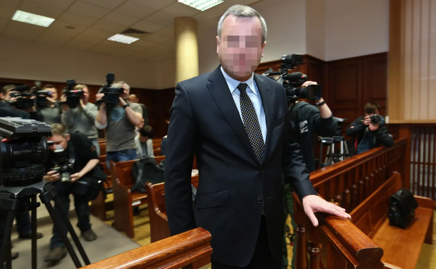 dr. Mirosław G.