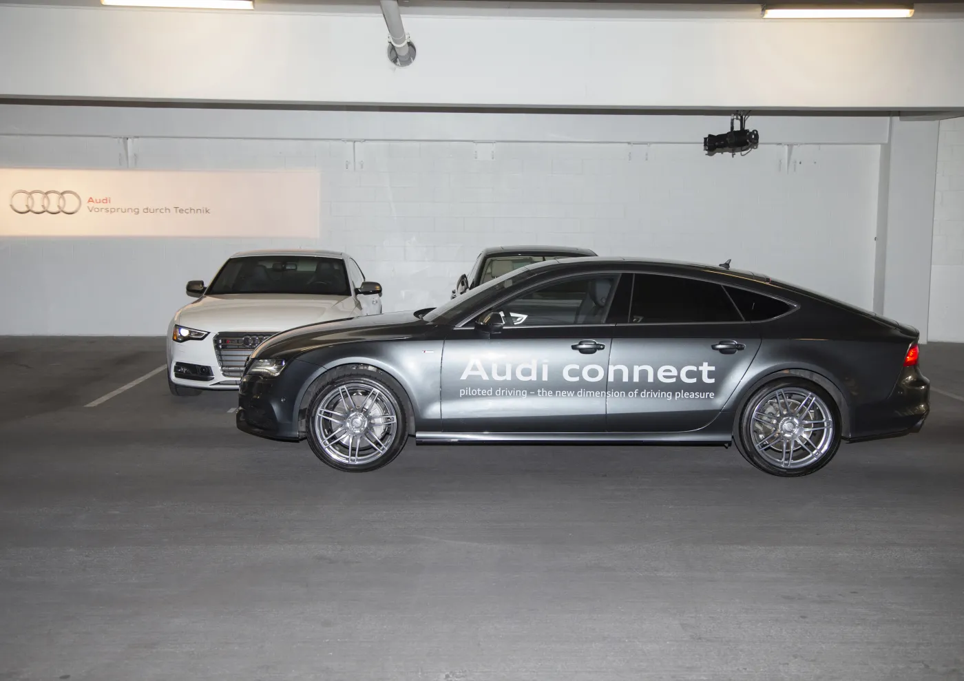  Audi Piloted Parking 