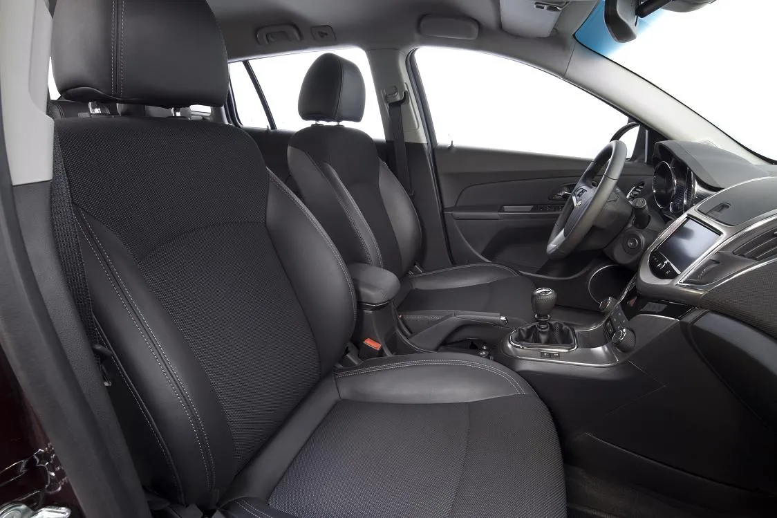4146828-interior-31-m.jpg