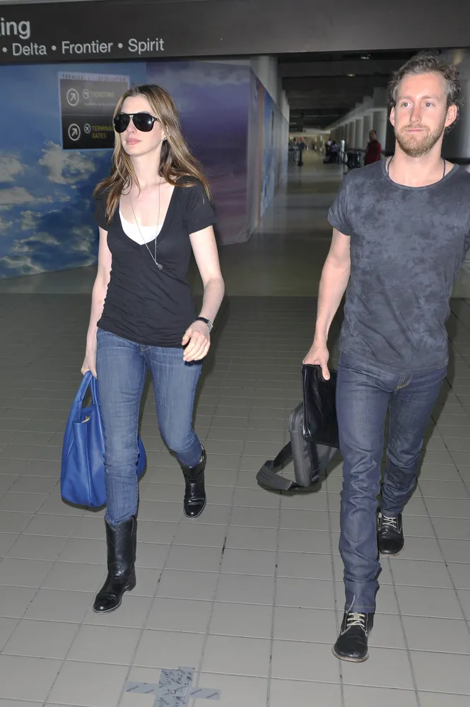 4563830-anne-hathaway.jpg