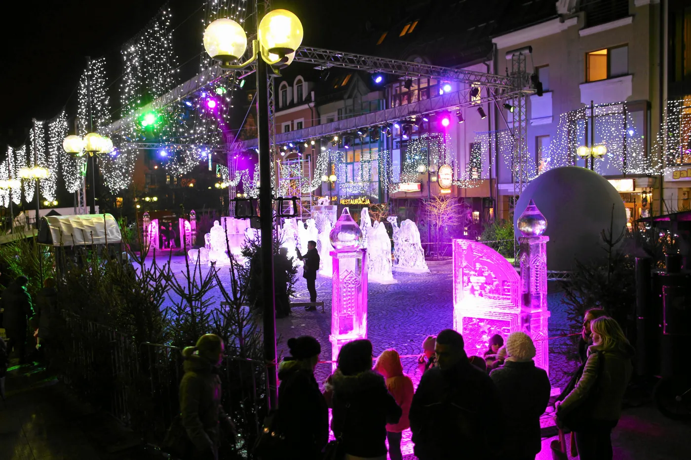 4604443-rezba-lodowa.jpg