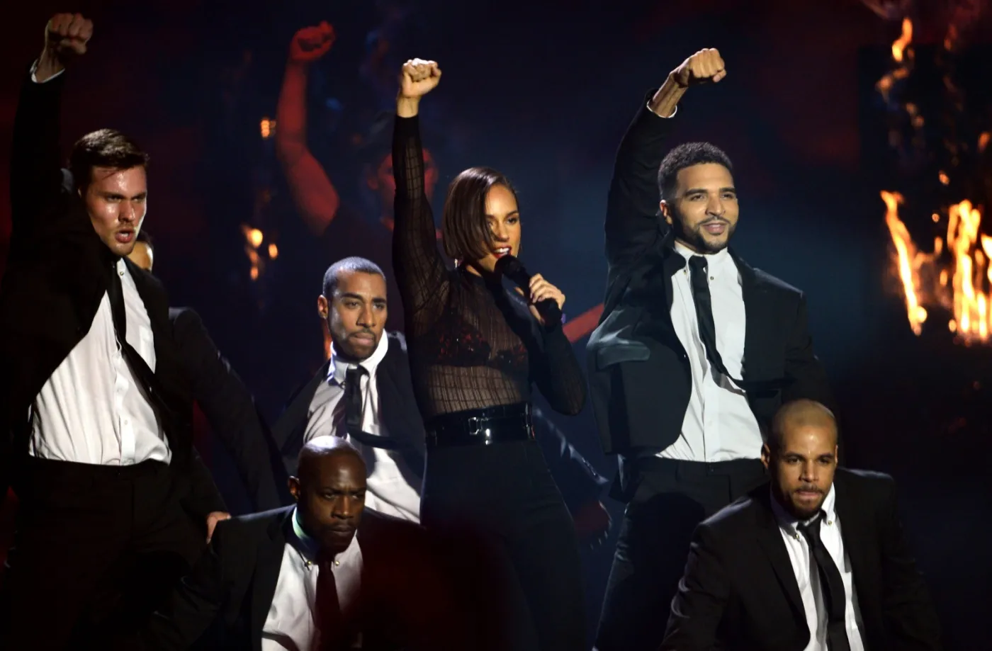 4261567-alicia-keys.jpg