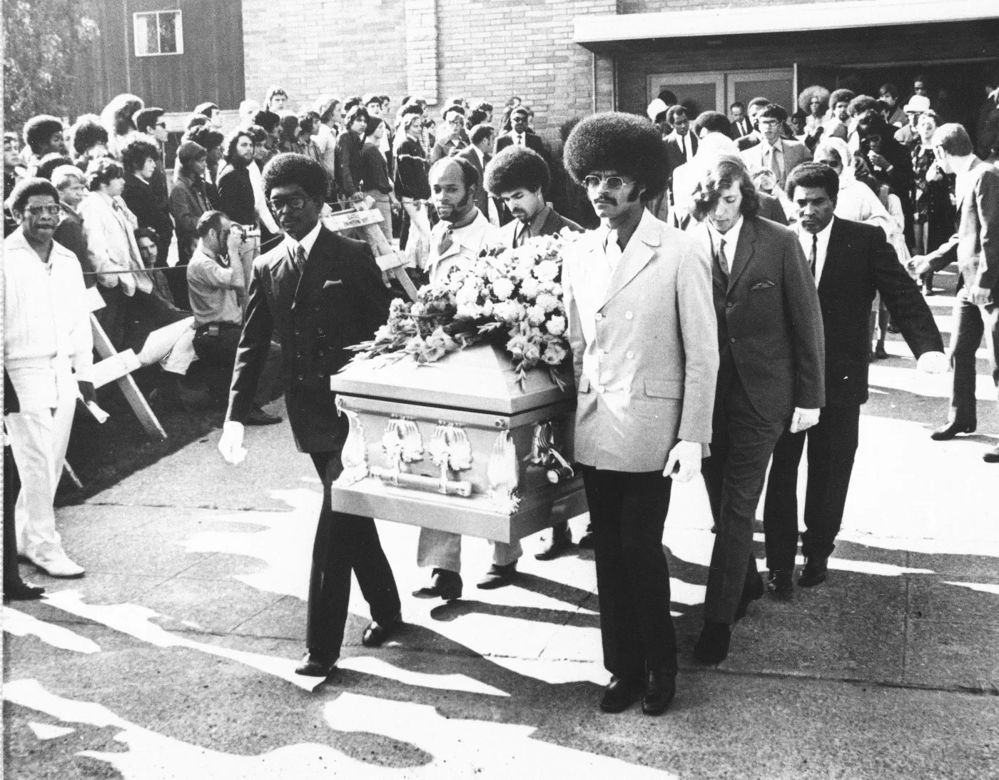 4328720-jimi-hendrix.jpg