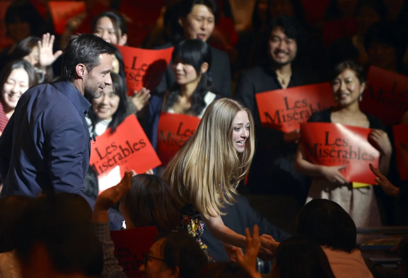 4334044-les-mis-rables.jpg