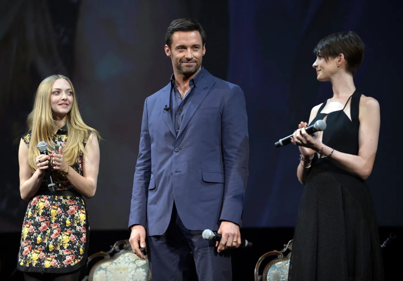 4334131-les-mis-rables.jpg