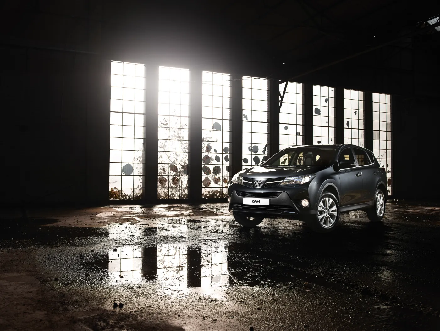 4340034-rav-4-2013-15.jpg