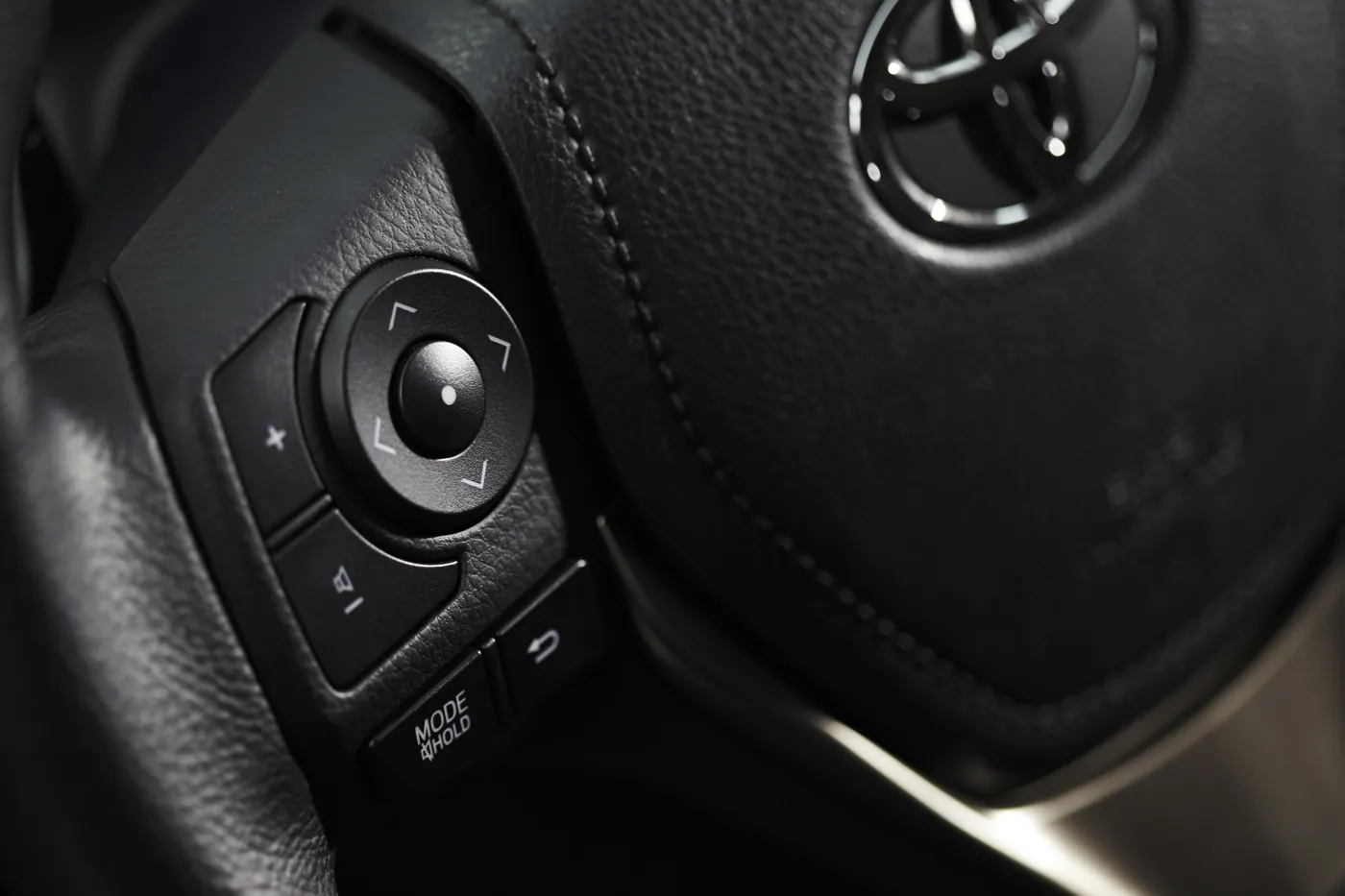4340121-rav-4-2013-1.jpg