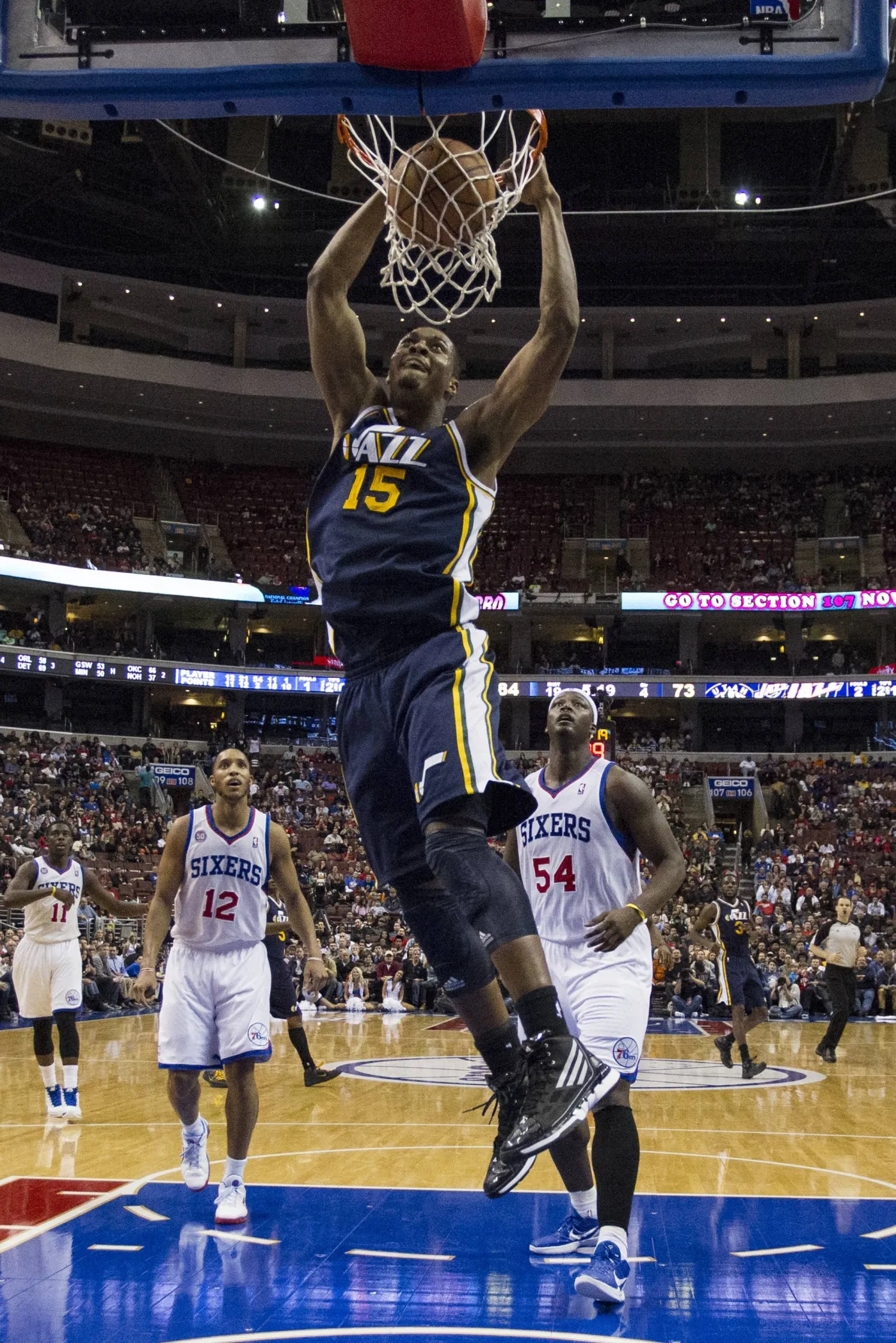 Derrick Favors