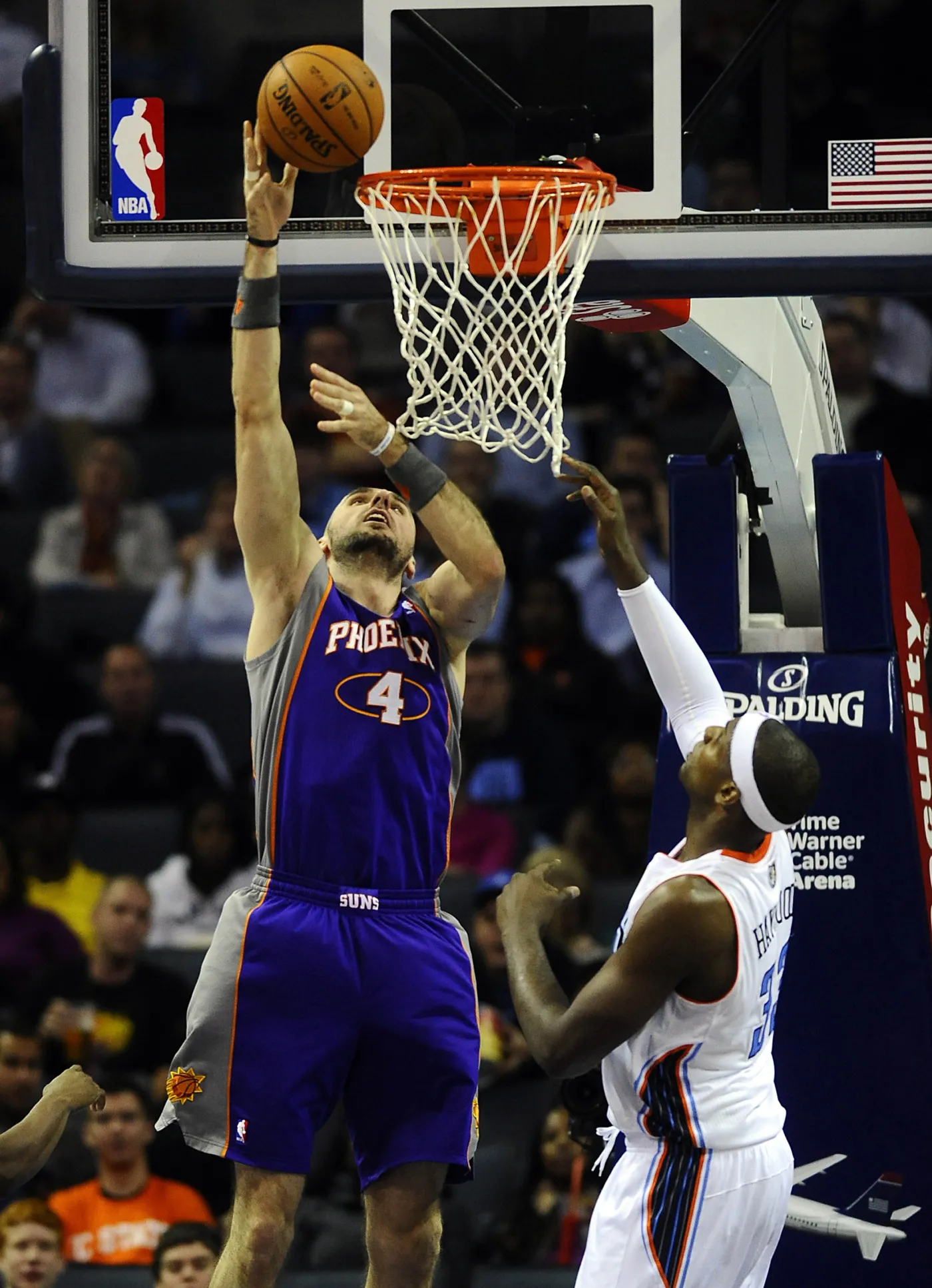 Gortat nadal w kryzysie, szósta z rzędu porażka Suns