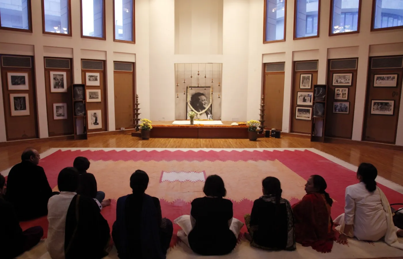 4392927-ravi-shankar.jpg