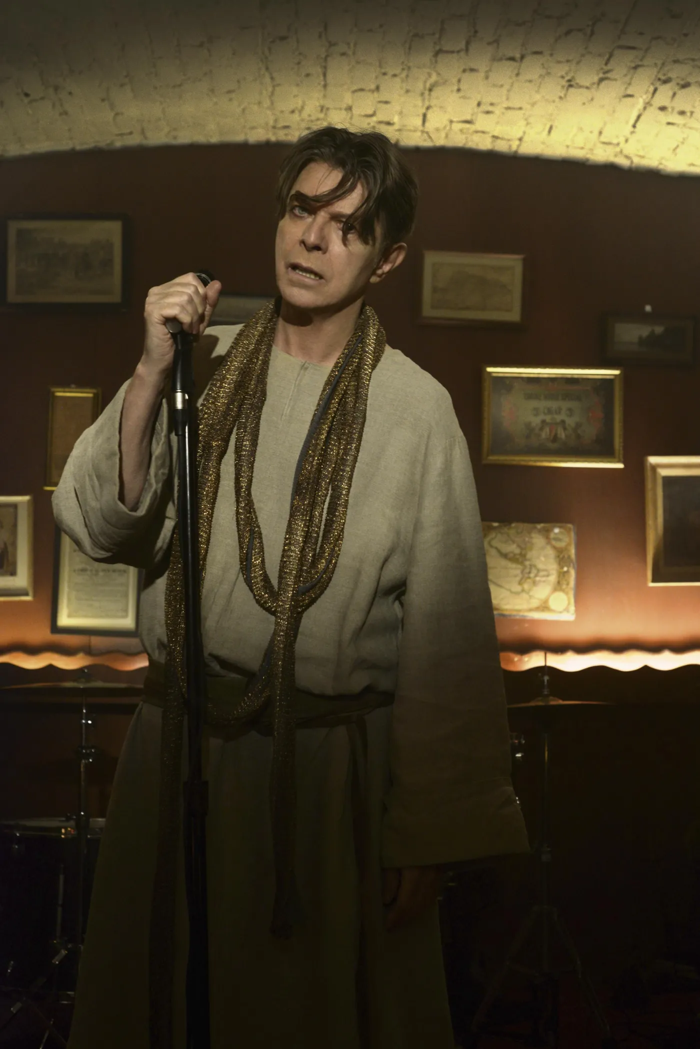 4934137-david-bowie.jpg