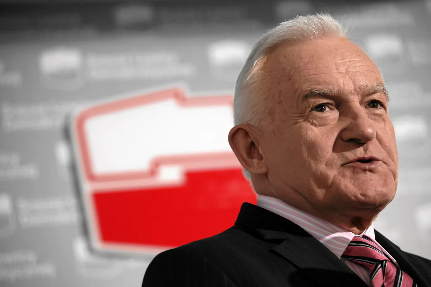 Leszek Miller 